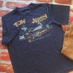 Old Navy Collectabilitees Tom & Jerry T-shirt